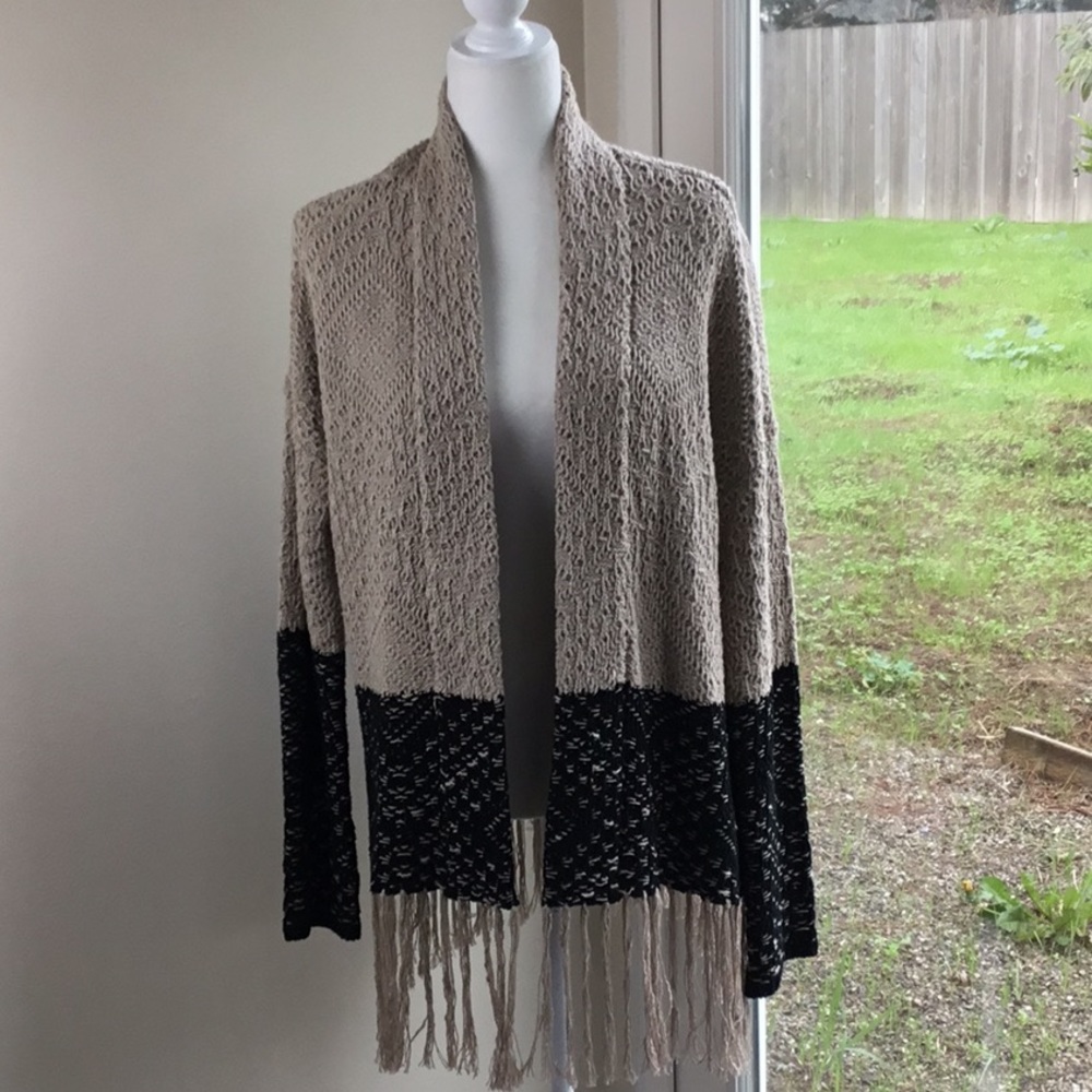 Fringed Cardigan - Picture 2 of 8